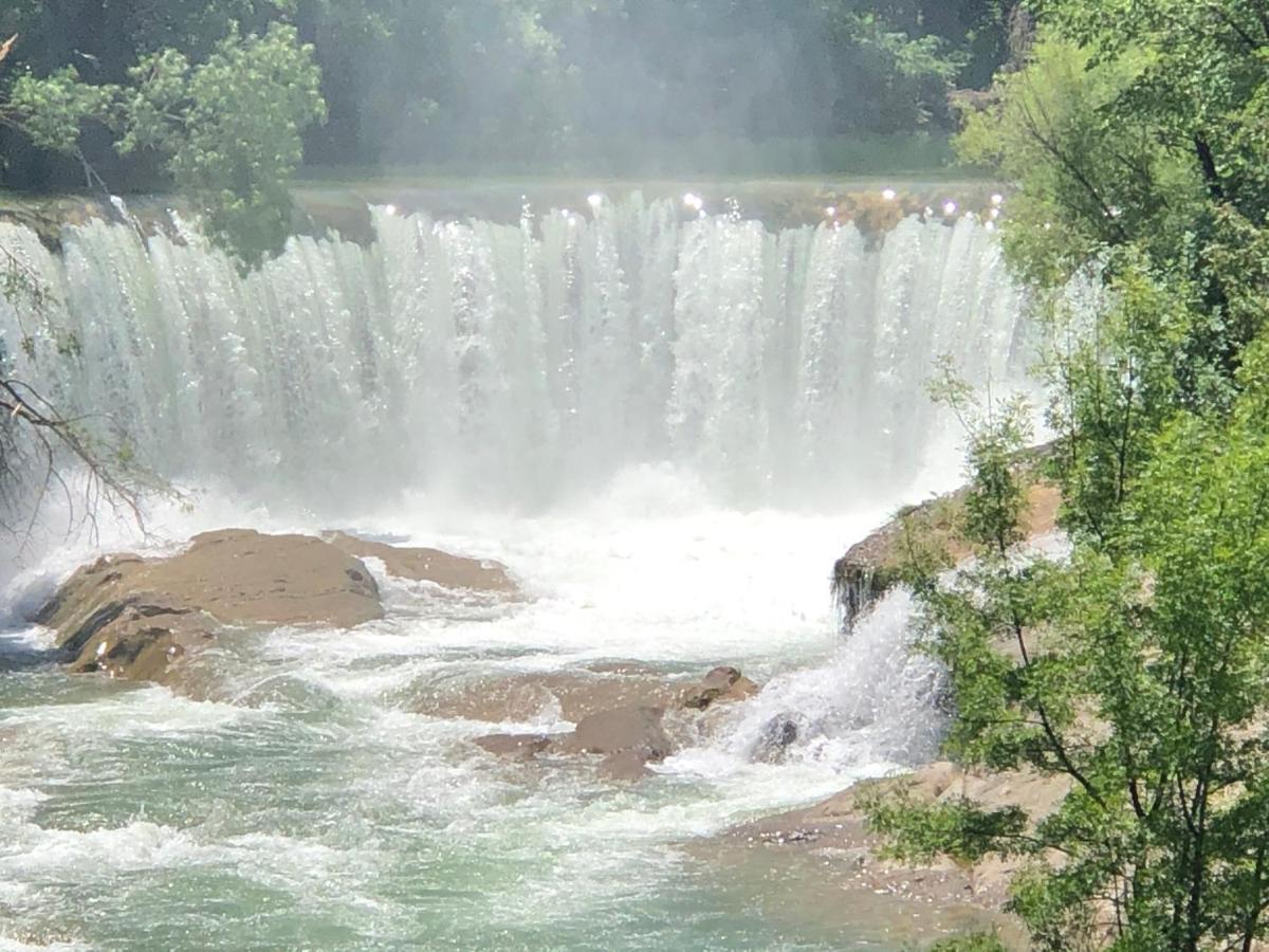 הוילה Sauve Retour Aux Sources מראה חיצוני תמונה